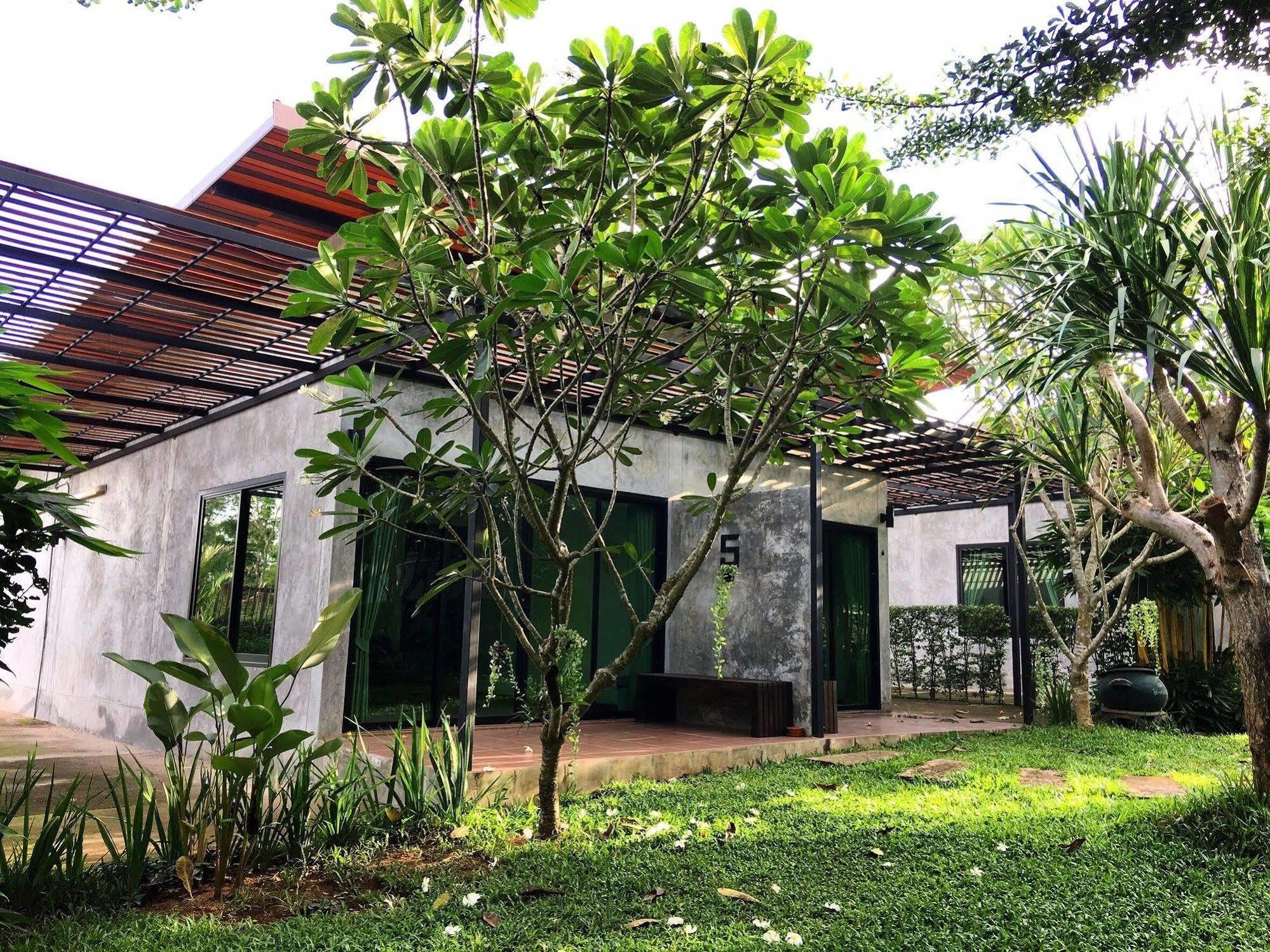 Baan Suan Leelawadee Resort Nan Εξωτερικό φωτογραφία